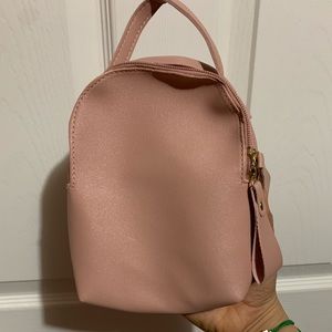 purse with one handle